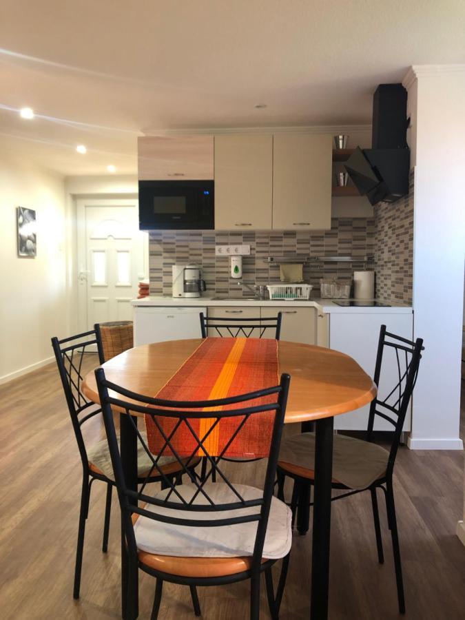 Laura-Haus Apartment Вонярквашеги Екстериор снимка